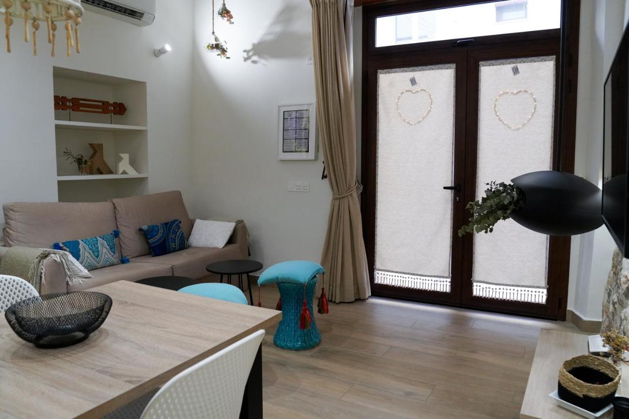 Apartaments La Rambla - La Pelu - 2 Persones Cornudella de Montsant Kültér fotó
