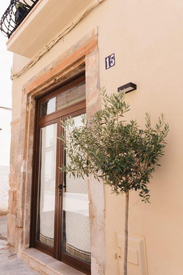 Apartaments La Rambla - La Pelu - 2 Persones Cornudella de Montsant Kültér fotó